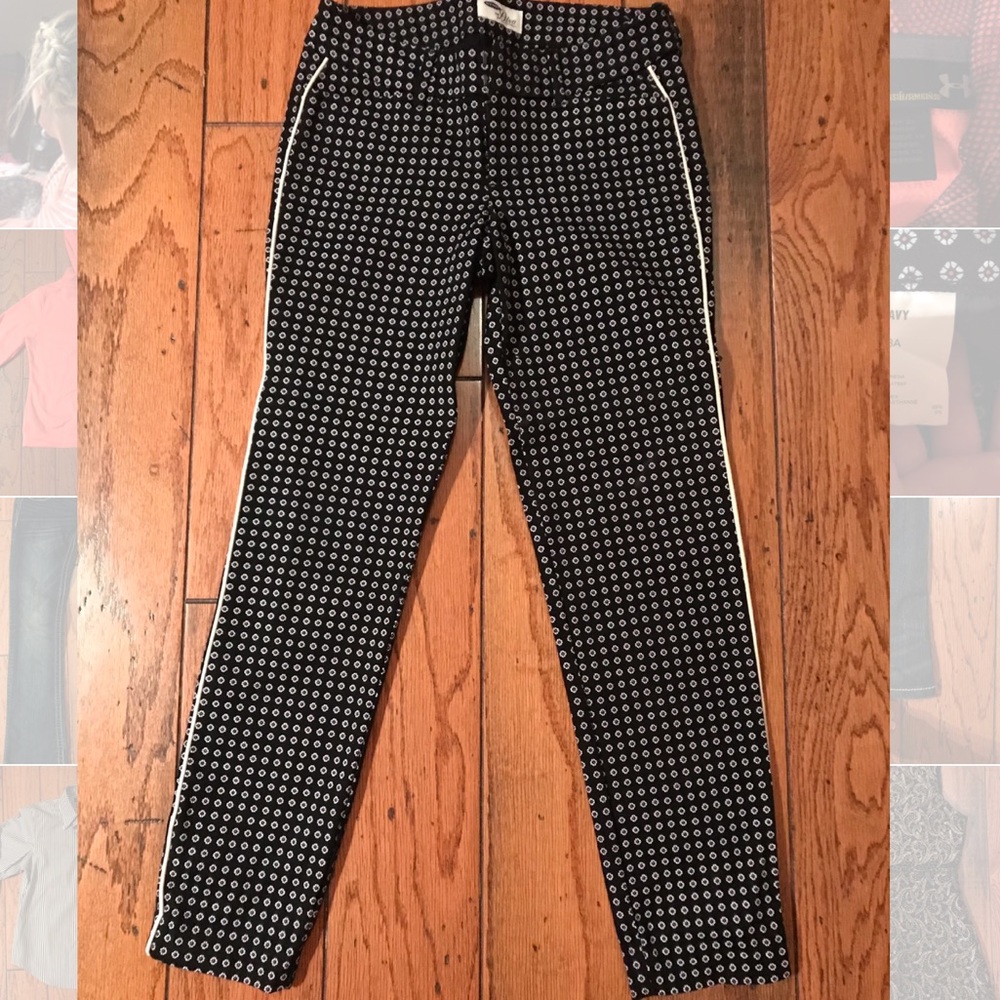Women’s Old Navy Trouser Pants